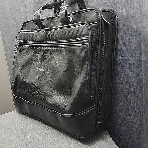 MORI Black Leather Briefcase / Computer Bag w/ Pockets, compartments, zippers - Picture 7 of 14